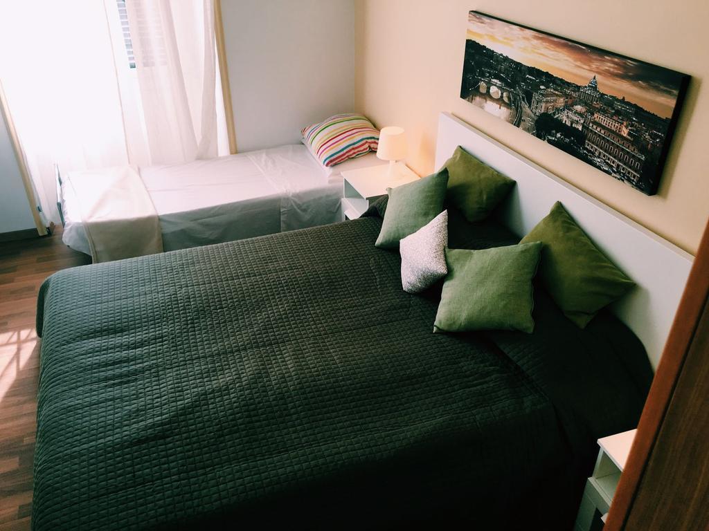 4 You City Center Apartament Рим Экстерьер фото